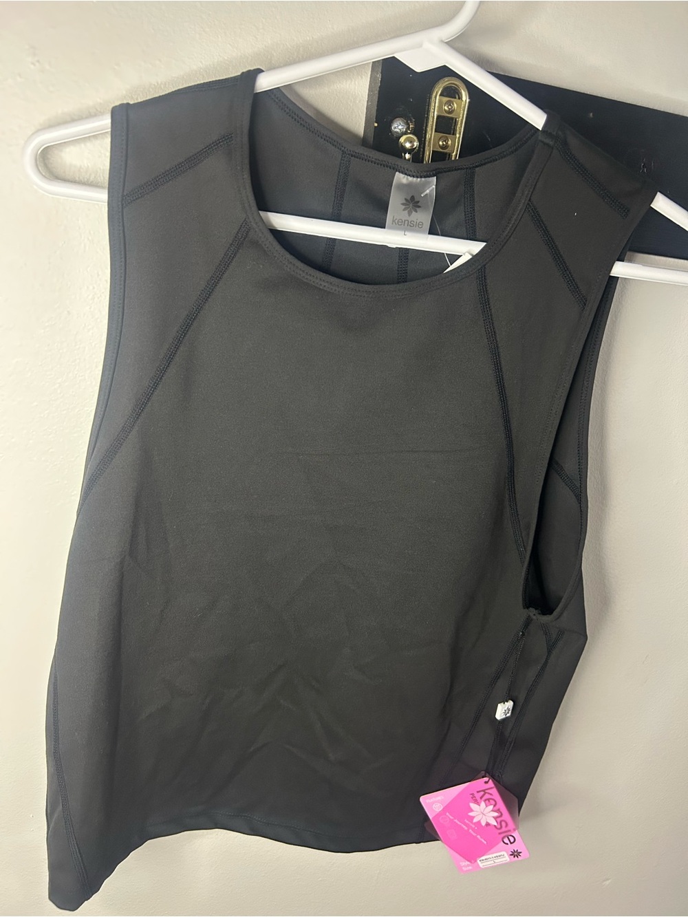 Kensie Black Sleeveless Performance Tank Top